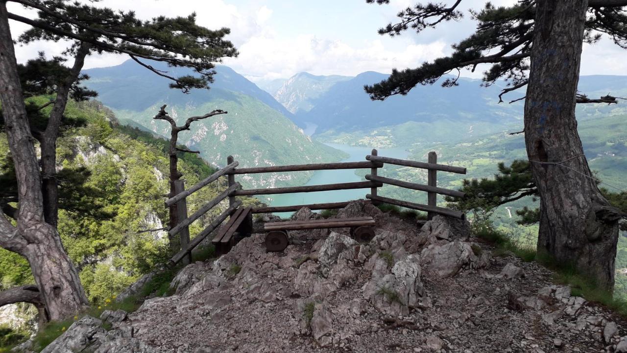 Apartmani Ogi I Ana Баина-Башта Экстерьер фото