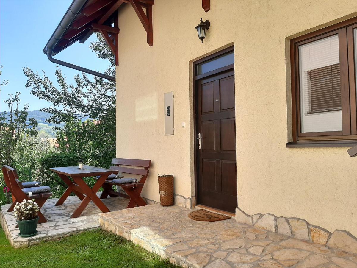 Apartmani Ogi I Ana Баина-Башта Экстерьер фото